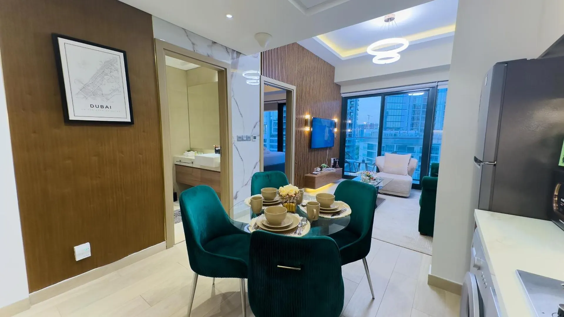 Naseem - Meydan Luxury, Stylish 1Br With Pool & Canal Views Dubai Apartment