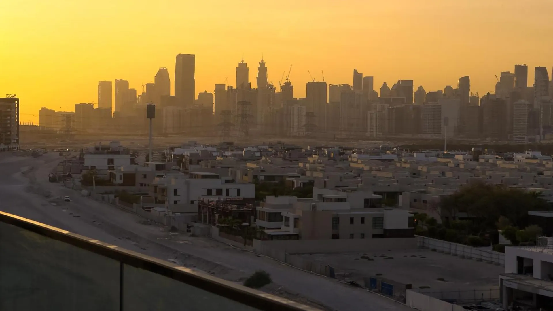 Naseem - Meydan Luxury, Stylish 1Br With Pool & Canal Views Dubai United Arab Emirates